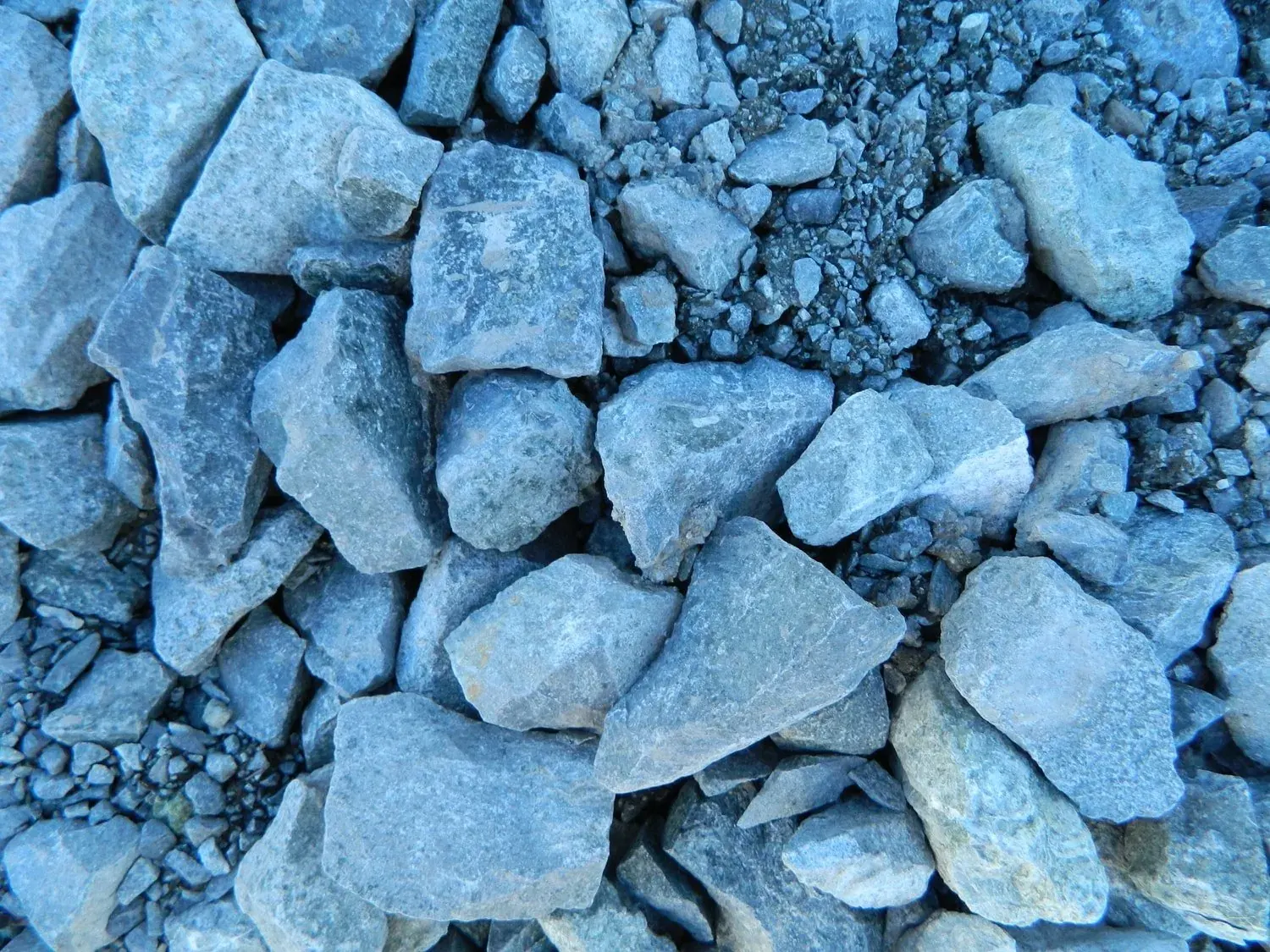 2x4" Ballast landscape material