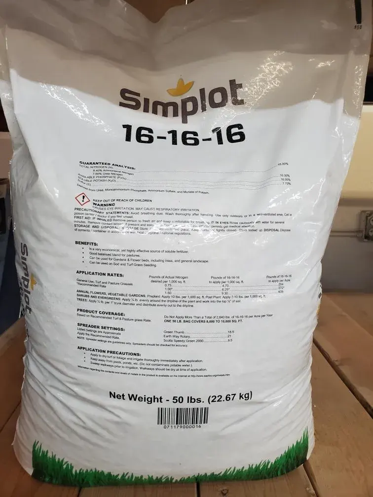 Simplot Triple 16 Fertilizer landscape material