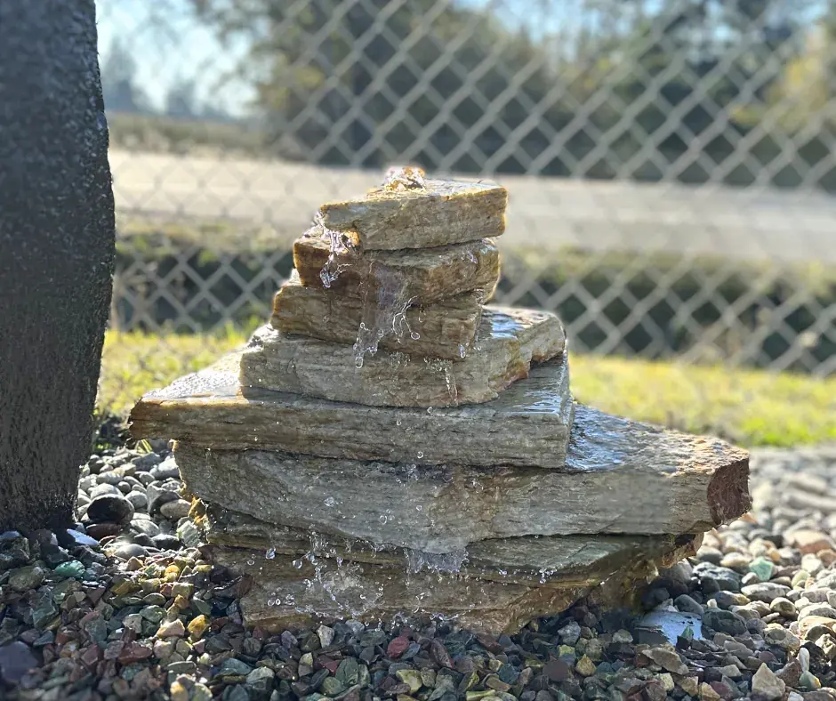 Sockeye Flagstone Stacked Bubbler landscape material